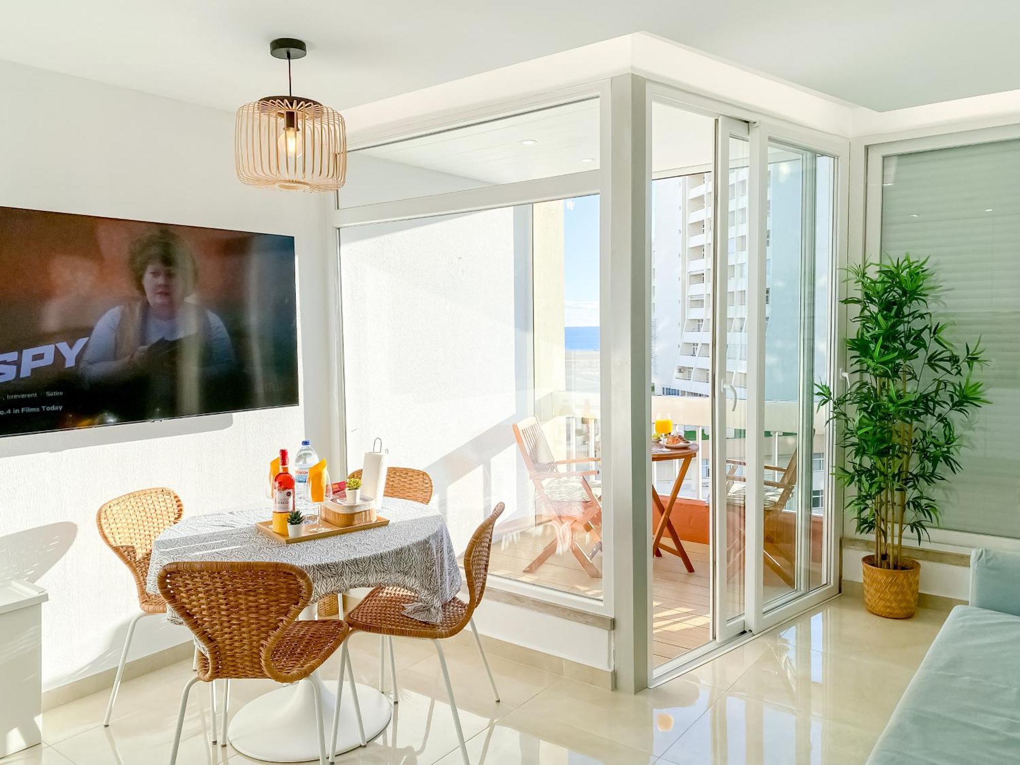 Luxury 2 Min Beach With Balcony, Ocean View, Wifi, Ac, Smarttv Portimão Zewnętrze zdjęcie