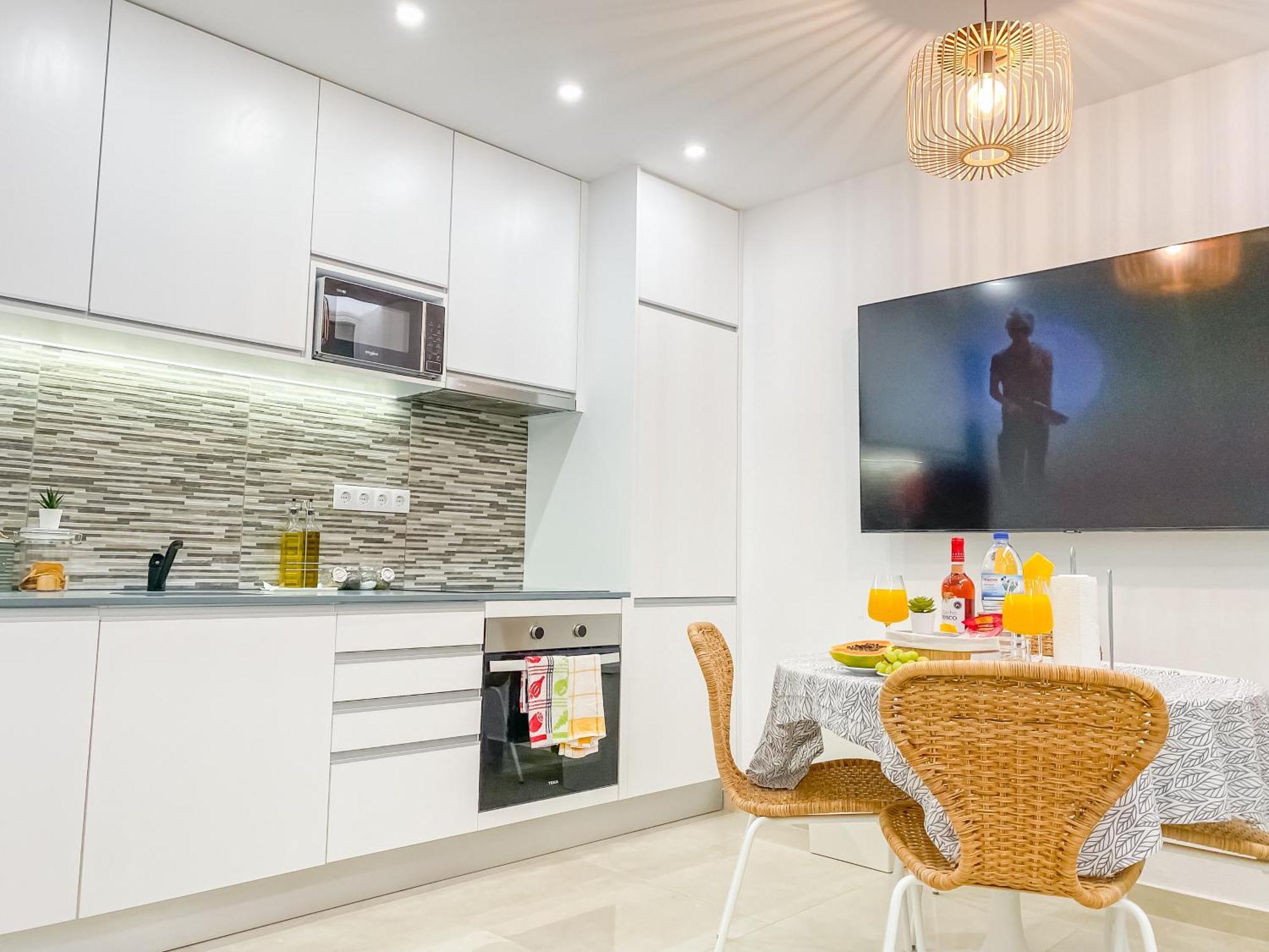 Luxury 2 Min Beach With Balcony, Ocean View, Wifi, Ac, Smarttv Portimão Zewnętrze zdjęcie