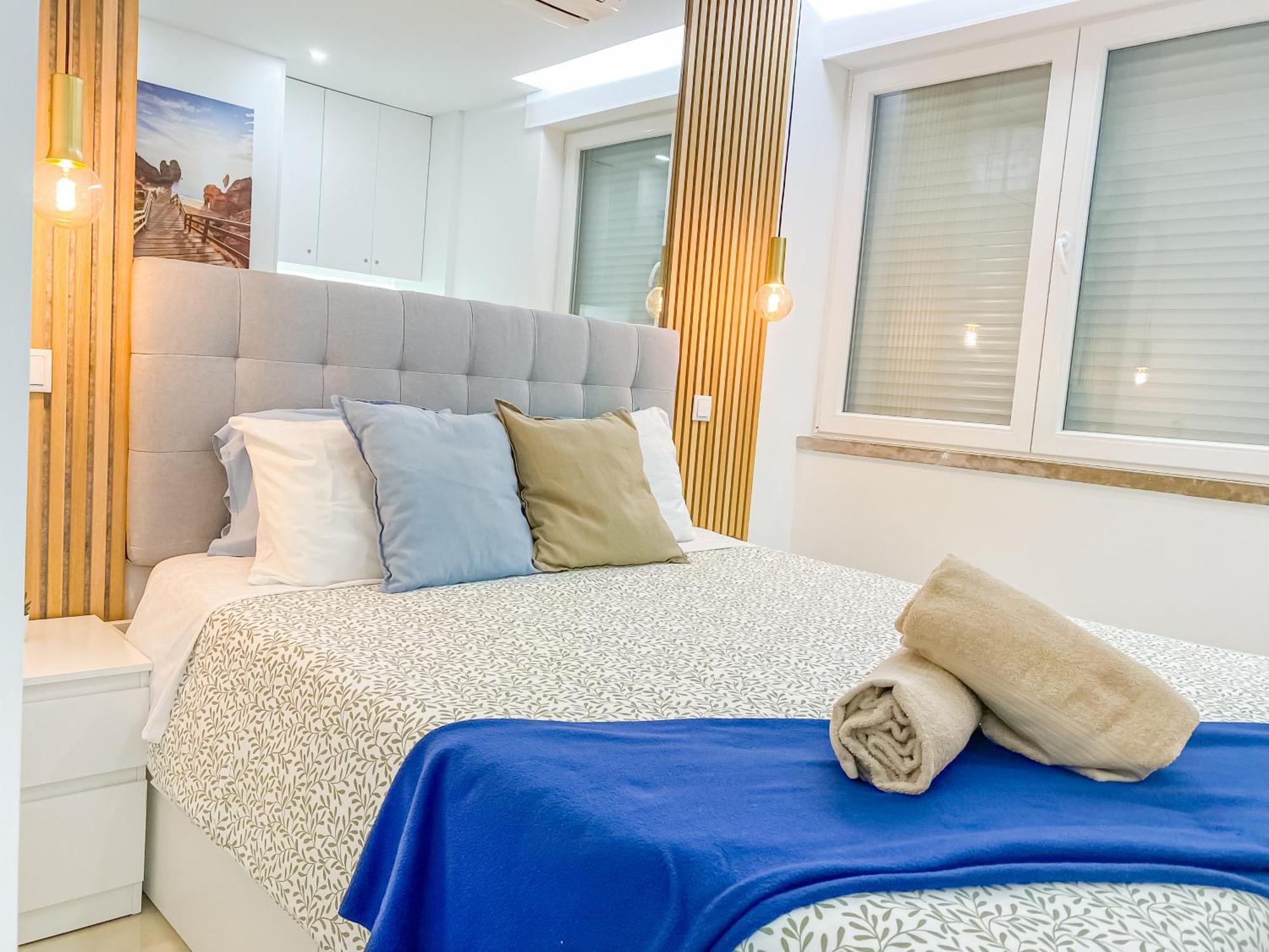 Luxury 2 Min Beach With Balcony, Ocean View, Wifi, Ac, Smarttv Portimão Zewnętrze zdjęcie