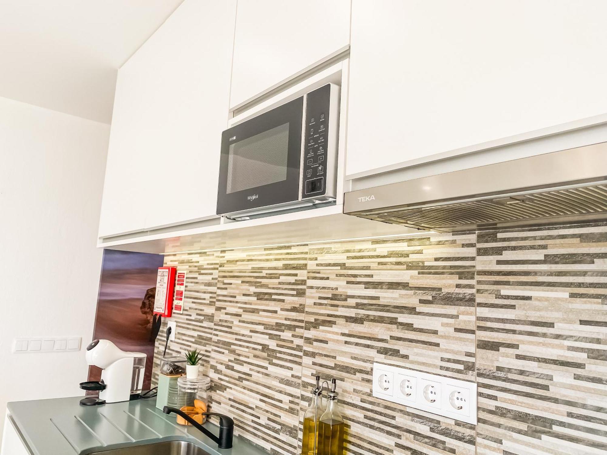 Luxury 2 Min Beach With Balcony, Ocean View, Wifi, Ac, Smarttv Portimão Zewnętrze zdjęcie