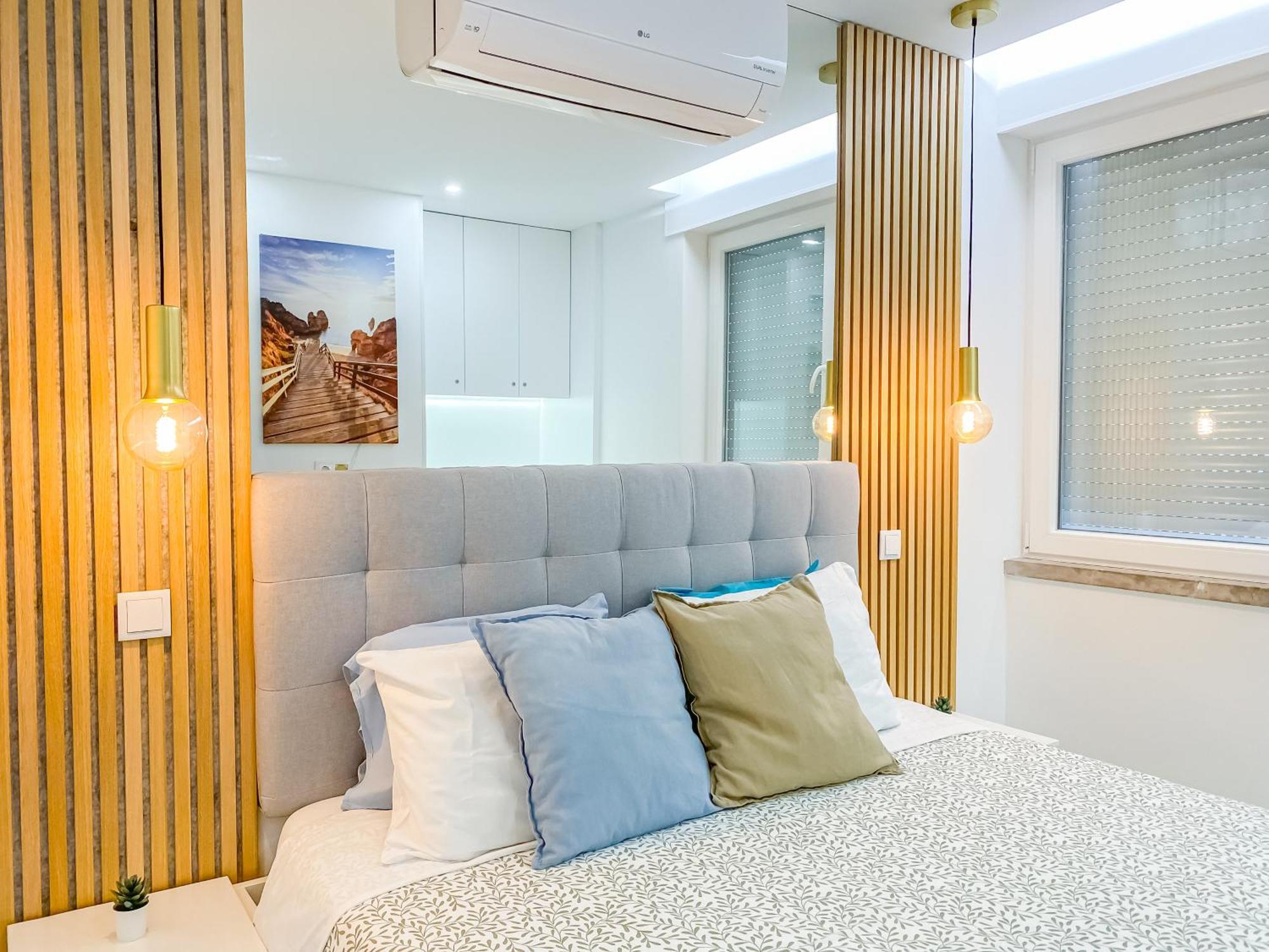 Luxury 2 Min Beach With Balcony, Ocean View, Wifi, Ac, Smarttv Portimão Zewnętrze zdjęcie